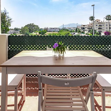Stylish Getaway Near Puerto Banus Appartamento *